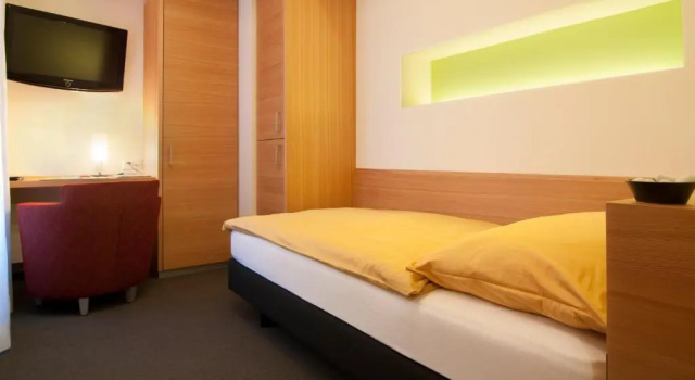 Standard Yhden hengen huone Hotel Simi