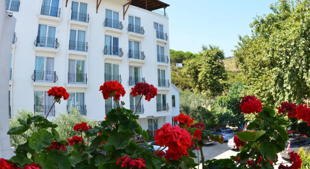 Kirtay Hotel, Varaa Hotelli Hotellit Marmara-alue pysäköinnillä, Pysäköinti