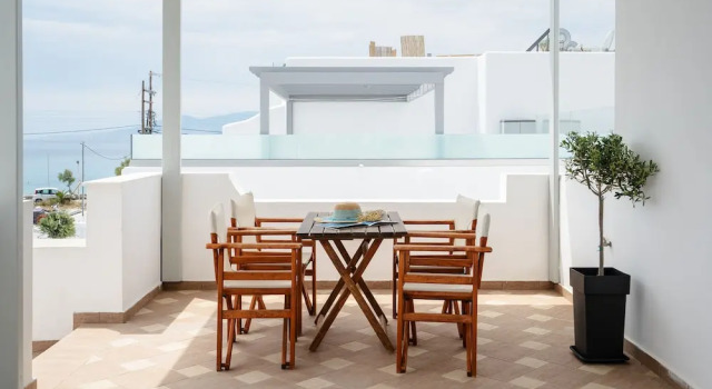 Апартаменты рядом с пляжем Erato Inn Naxos