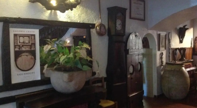 Auberge des Seigneurs, Забронировать Хостел Ванс Приморские Альпы