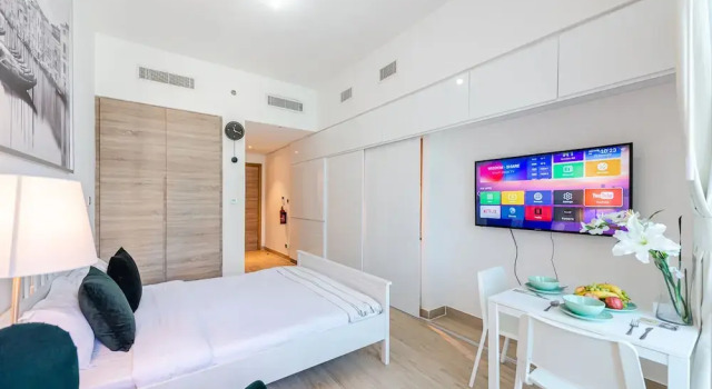Marco Polo - Studio with Marina View + Huge Balcony in Marina, Забронировать Дом для отпуска Виллы Эмирата Дубая, рядом с Dubai Marina Yacht Club, Вилла