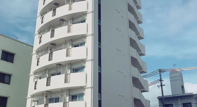 Y‘ Rise To Hotel Itoman