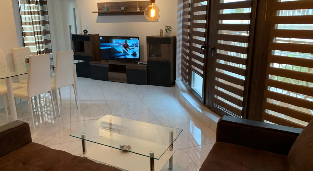 Varna Seaside garden apartments, Забронировать Апартаменты/квартира Отели Варны с парковкой, рядом с Комплекс Приморский, Парковка
