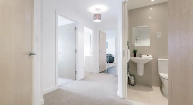 Roomspace Apartments -Jubilee Court, Забронировать Апартаменты/квартира Хорли Западный Суссекс, рядом с Lets Race