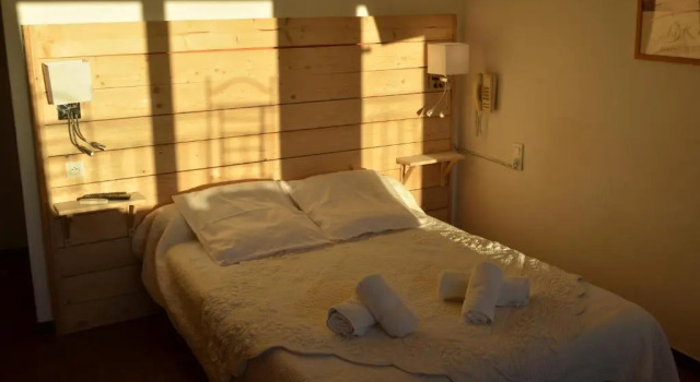 Двухместный номер Standard Logis Hôtel Panoramique César