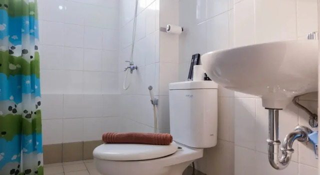Номер Standard Best Price 3BR at Bassura City Cipinang Apartment