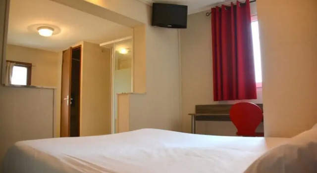 Hôtel le Floréal, Rezervovat Hotel Trèbes Canal du Midi