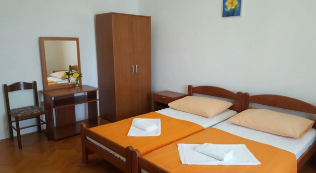Guesthouse Jenny - Adults Only