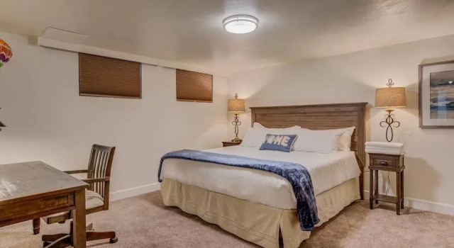 5BR Mnt Viewsdowntown Luxuryfirepit & RV Parking