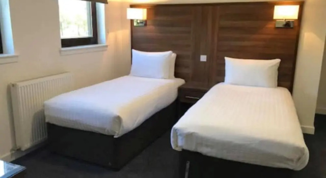 Premier Lodge