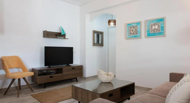 Коттедж c 1 комнатой Erifili house
