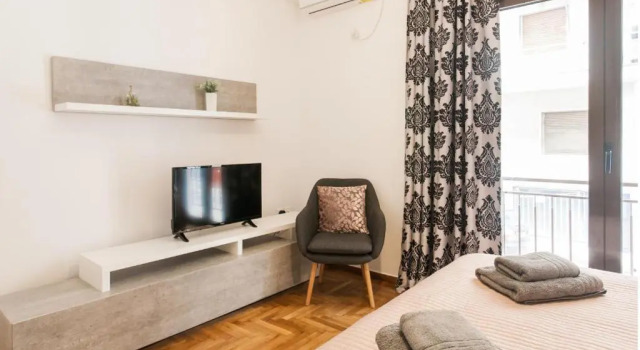 Студия Nicholas Point Apartments and Rooms