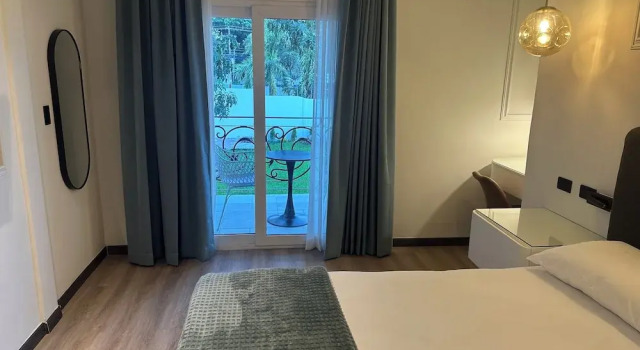 Номер Standard с балконом и с видом на сад Hotel Boutique Las Mesetas