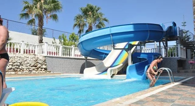 Club Hotel Ulaşlar, Забронировать Отель Алания 