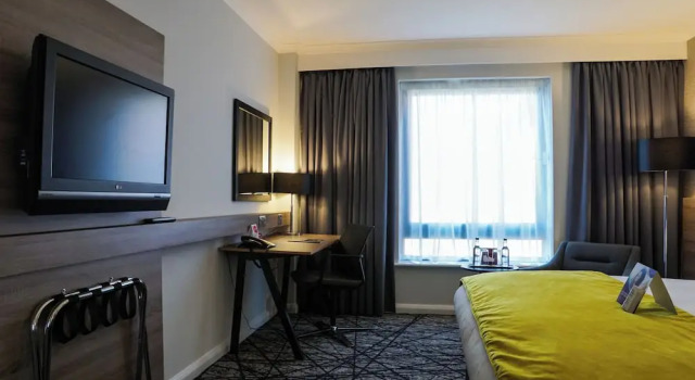Двухместный номер Premium с видом на реку Crowne Plaza Liverpool City Centre by IHG