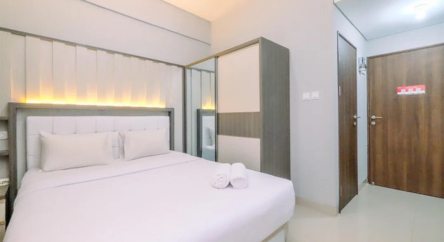 Modern Look Studio Lrt City Sentul - Royal Sentul Park Apartment, Book Apartment Kadumangu West Java