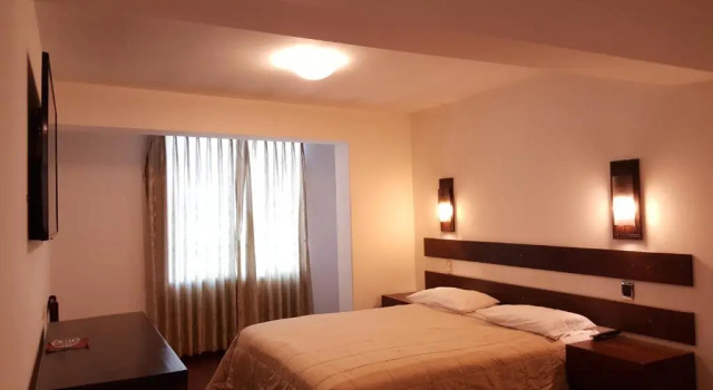 Standardní Dvoulůžkový s manželskou postelí pokoj La Cabaña Hotel