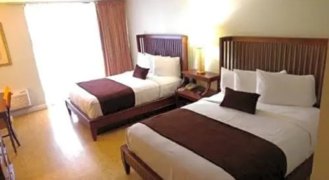 Четырёхместный номер Standard Vista Inn Lake Tarpon