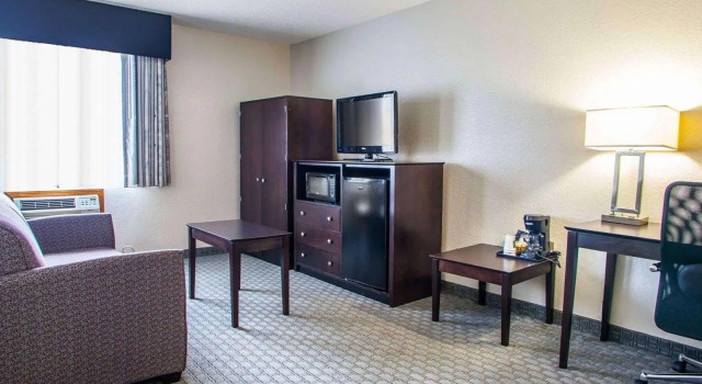 Двухместный люкс Quality Inn & Suites Ankeny-Des Moines