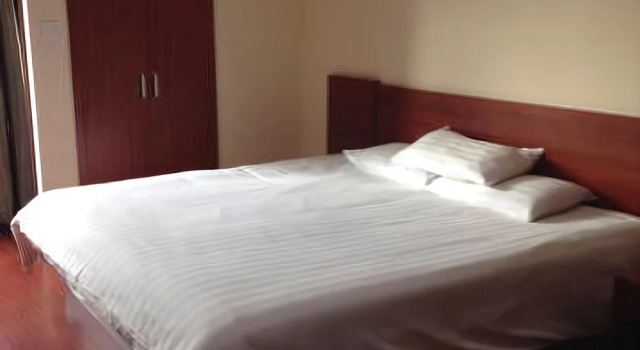 Nanjing Executive Apartments, Boek Appartement Hotels in Qi Xia met parkeren, Parkeren