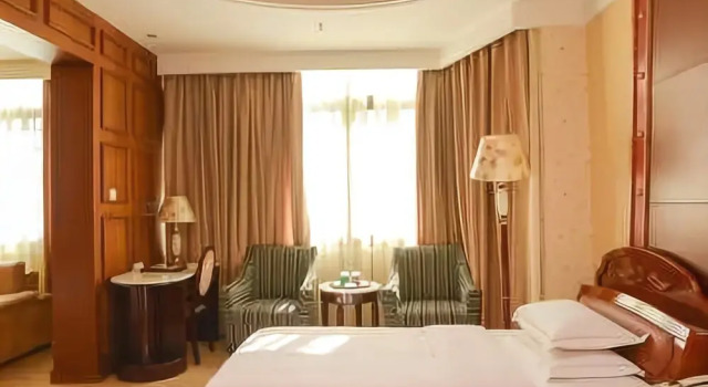 Tibet Holy Holiday Inn, Boek Hotel Hotels in Lhasa met parkeren, in de buurt van Ramoche Temple, Parkeren