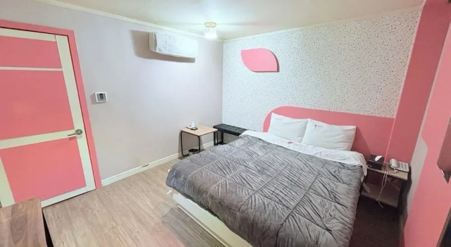sharp motel, Забронировать Мотель Мотели Чеджу, рядом с Туристическое агентство Jeju Bara, Мотель