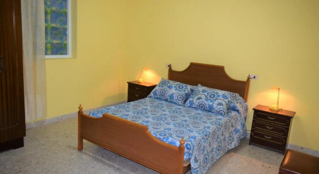 As Carreiras 2, Book Hotel Bueu 
