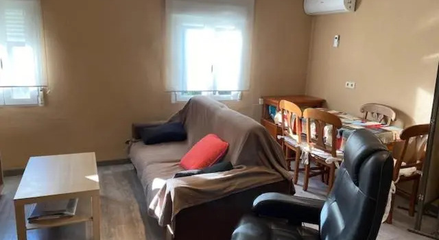 CHEAP & EQUIPPED apartament NEARLY CENTER, Buchen Sie Ferienwohnung Petrer Costa Blanca