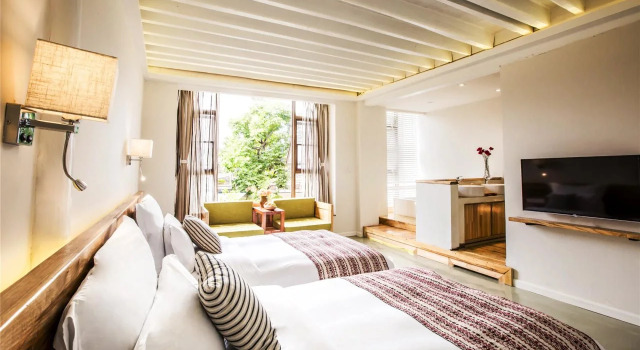 House & White Lakeside Lodge, Prenota Hotel Hotel a Lijiang con parcheggio, Parcheggio