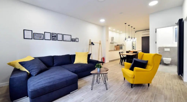Апартаменты Deluxe Fishnjak Apartments - Central Zagreb