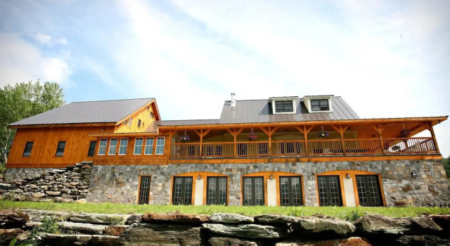Amee Farm Lodge