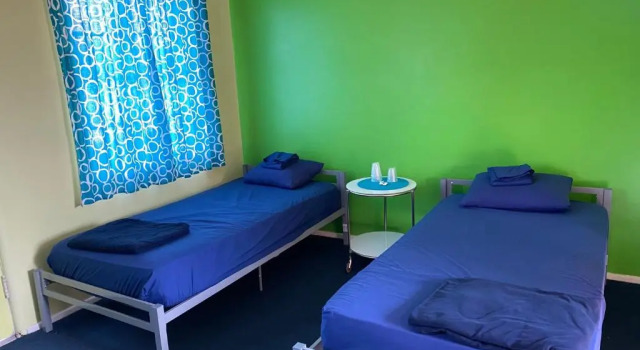 Banana Bungalow Hollywood Hotel & Hostel, Забронировать Хостел Хостелы Голливуда, рядом с Бульвар Голливуд, Хостел