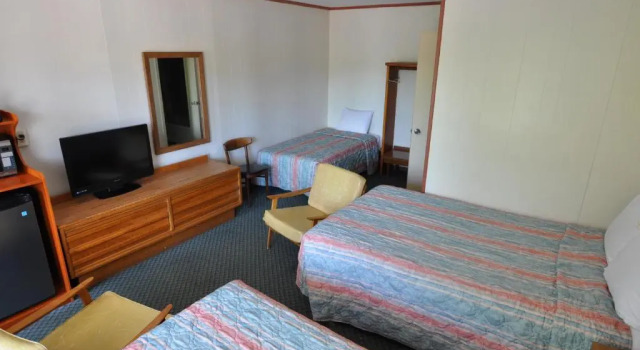 Трёхместный номер Standard Budget Inn near WestRock