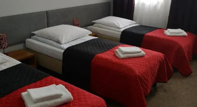 Трёхместный номер Standard Hotel Everest