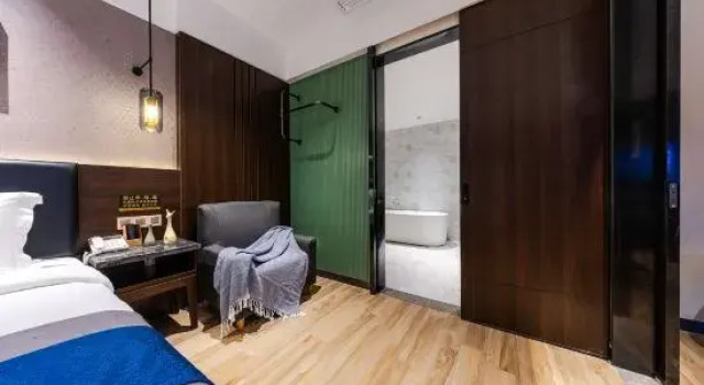 Люкс Oufeidun Hotel (Shenzhen Gongming Square Honghuashan Park Branch)