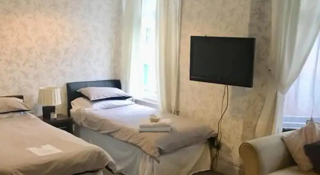 Семейный люкс с 2 комнатами The New Macleods Guest House