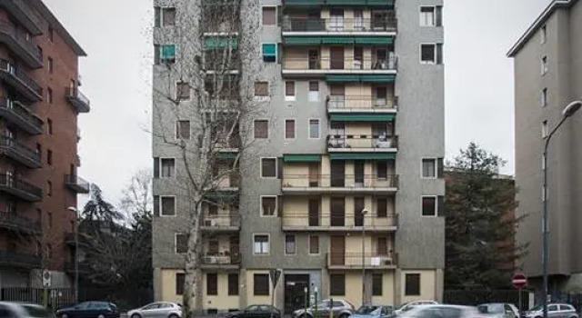 Pisa - 3460 - Milan - HLD 37553, Book Hotel Hoteller og overnatningssteder i Milano, nær Primaticcio Metro Station, Hotel