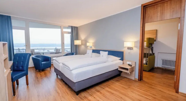 Семейный номер Standard с 2 комнатами с видом на озеро Parkhotel St.Leonhard