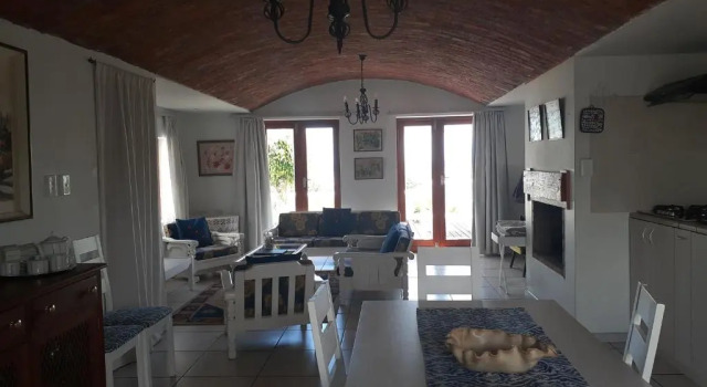 Апартаменты Paters Haven Self-catering and B&B