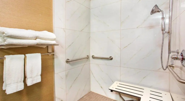 Двухместный номер Deluxe Holiday Inn Express Berea by IHG