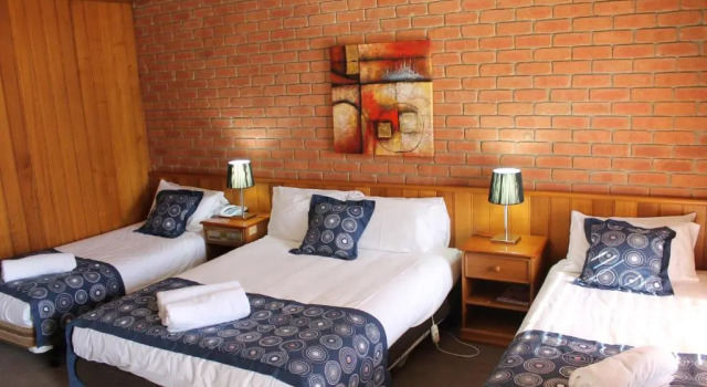 Семейный номер Standard Bakery Hill Motel