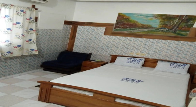 Hôtel De La Gare, Boek Hotel Hotels in Abidjan met ontbijt, Ontbijt