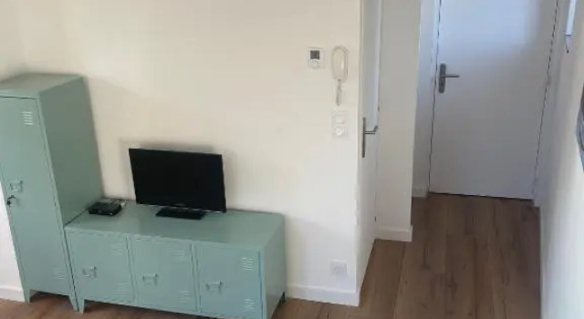 Lamballe plein centre, superbe appartement, Varaa Huoneisto Hotellit Côtes-d'Armor pysäköinnillä, Pysäköinti