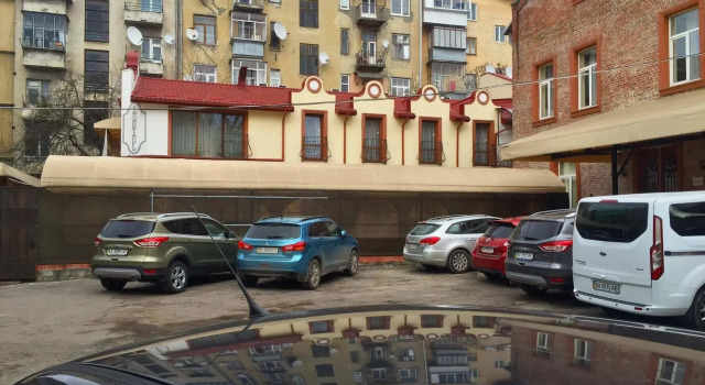 Отель «Леотель», Забронировать Отель Недорогие отели Львова, рядом с Музей древней украинской книги, недорого