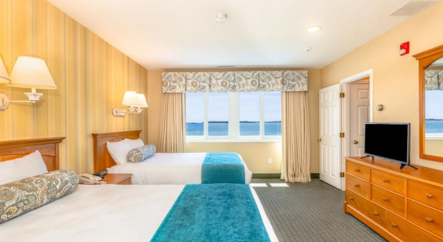 Коттедж Green Harbor Resort