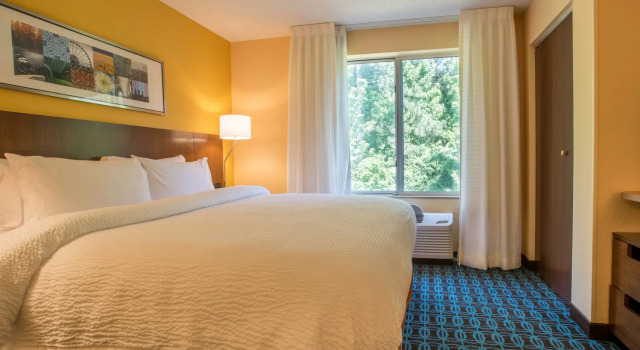 Fairfield Inn & Suites by Marriott Columbus, Buchen Sie Hotel Columbus Georgia