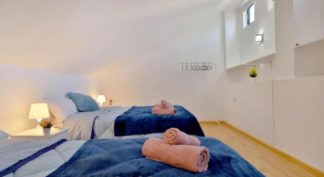 Casas Caballerizas Mezquita 1 y 3 HAB
