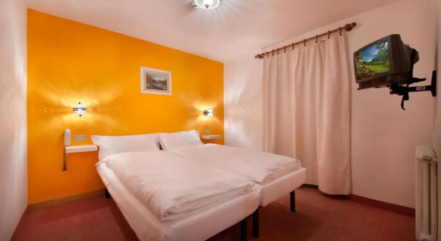 Двухместный номер Standard с балконом Hotel Teola
