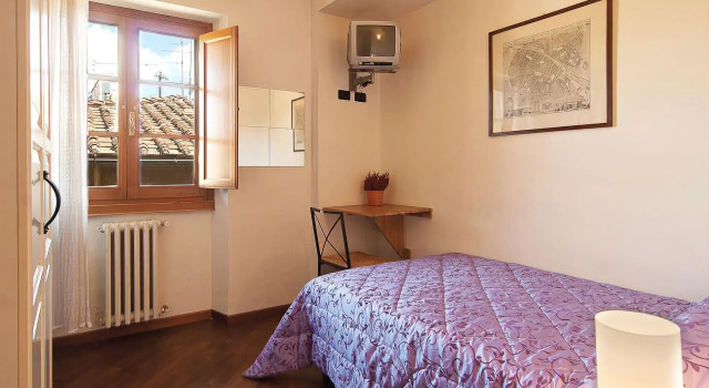 B&B Arco Antico, Забронировать Отель Отели Флоренции с парковкой, рядом с Дворец Медичи-Риккарди, Парковка