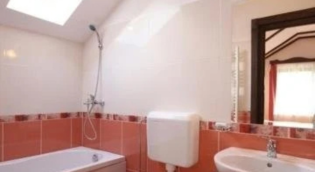 Pensiunea Casa Moga, Varaa Hotelli Hotellit Prahova Valley pysäköinnillä, Pysäköinti